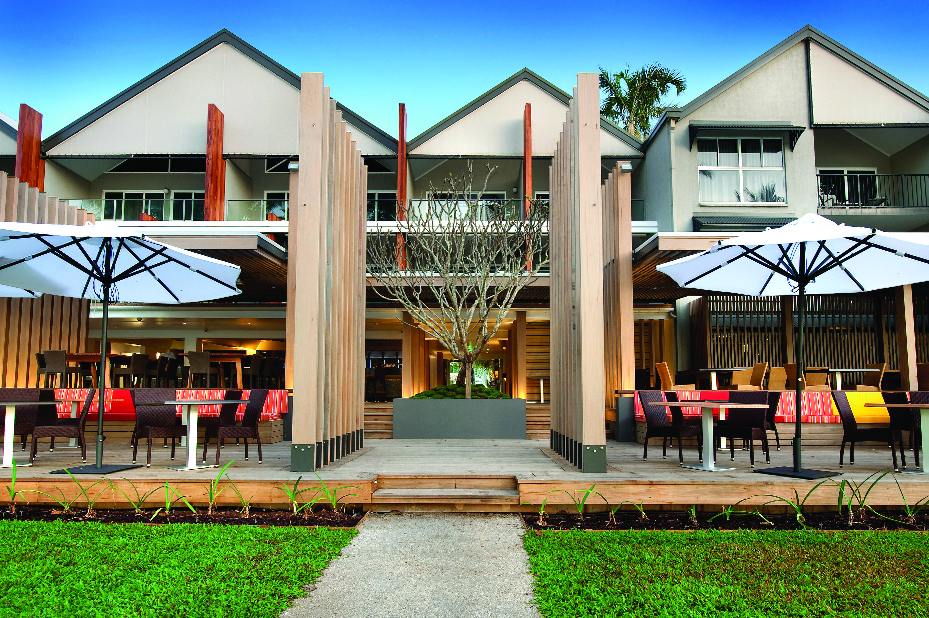 Castaways & On Mission Resort 4*